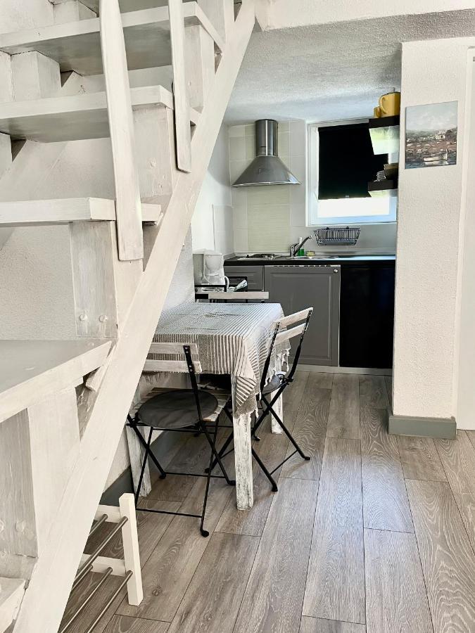 Apartments Rome Baska  Ngoại thất bức ảnh